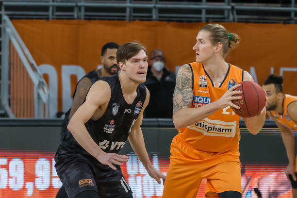 加赛中通过 加赛中通过